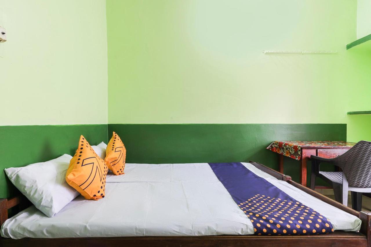 Spot On 68111 Jeena Motels Kollam Zewnętrze zdjęcie